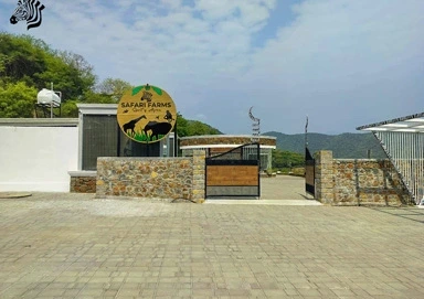 Safari Farms